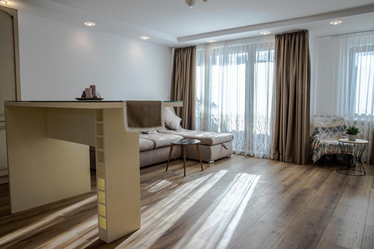 Vazov Apartment Kazanluk Bagian luar foto