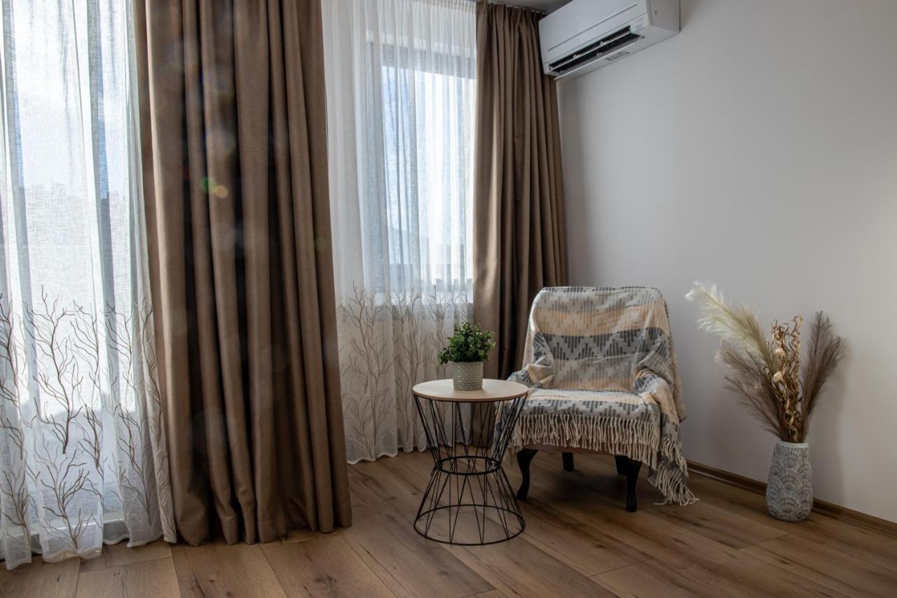 Vazov Apartment Kazanluk Bagian luar foto