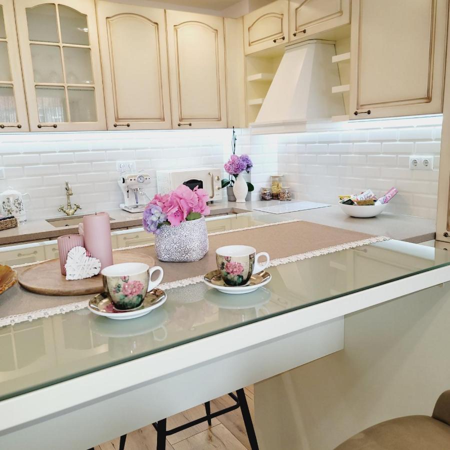 Vazov Apartment Kazanluk Bagian luar foto